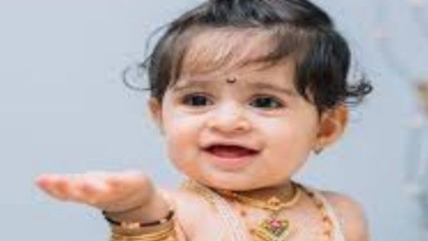 தீ-து-தே-தோ-பெண்-குழந்தை-peyarkal-lattest